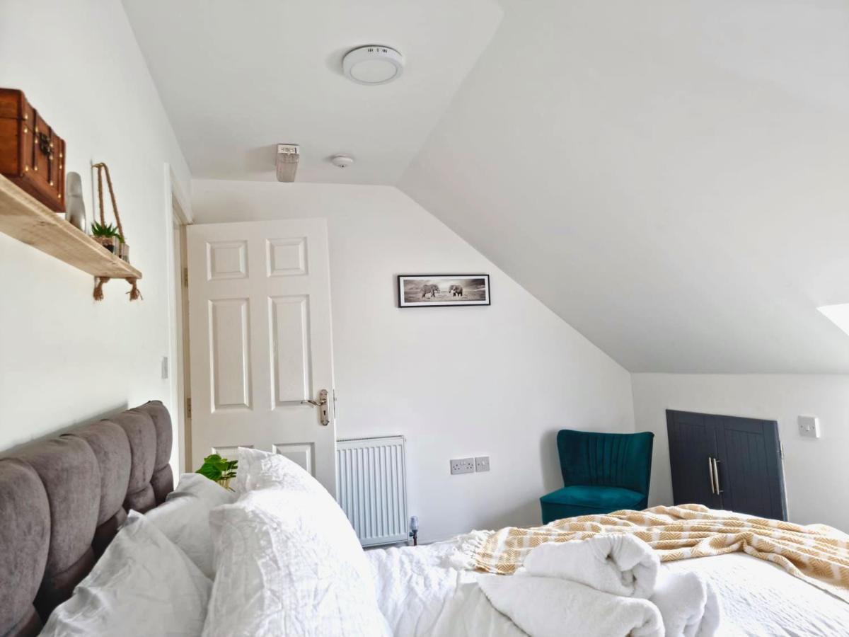 Cosy 3 Bed Apartment Near Birmingham Airport & Nec Perfect For Groups & Contractors! 外观 照片