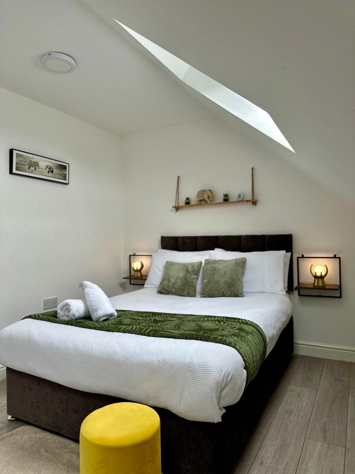 Cosy 3 Bed Apartment Near Birmingham Airport & Nec Perfect For Groups & Contractors! 外观 照片